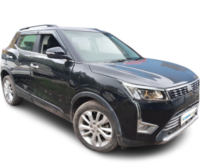 Mahindra XUV300-img
